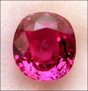 SAPPHIRE, RED/PINK (Ceylon) – 1.13 ct.   (All uses, H, Type II)